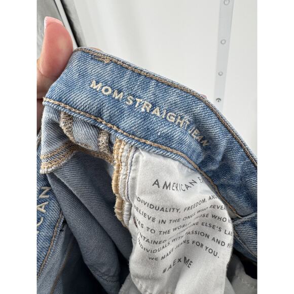 American Eagle Women's Distressed Mom Straight Jeans Size 000 - Picture 4 of 5